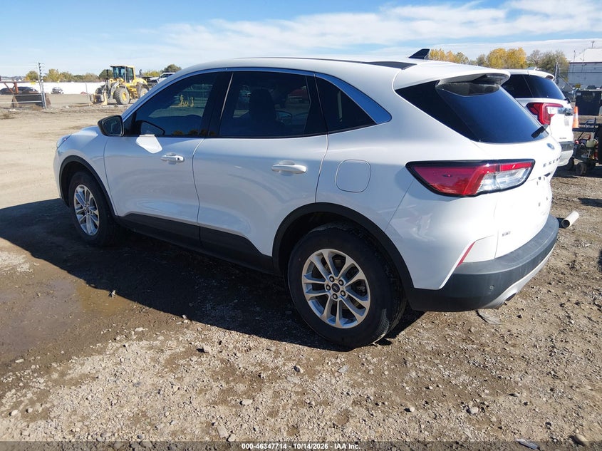 Vin: 1fmcu9g63nub81137, lot: 46847980, ford escape se 20223
