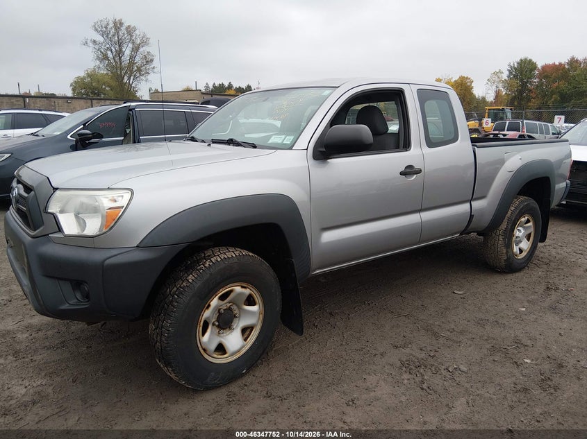 2015 Toyota Tacoma, All Over, IAAI, VIN 5TFUX4EN9FX039145 — photo 2