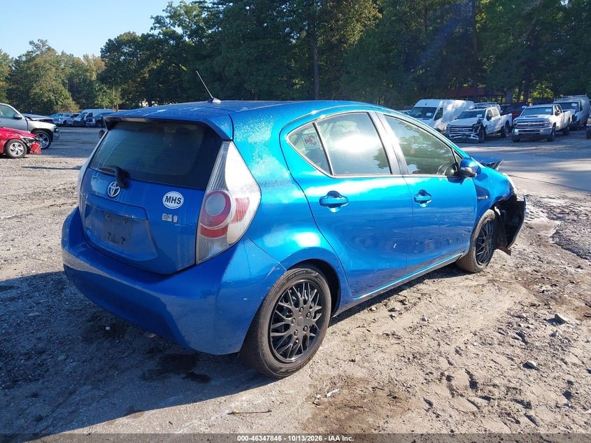 Vin: jtdkdtb37d1047659, lot: 46848112, toyota prius c one 20134