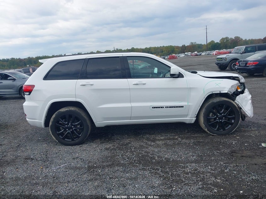 JEEP GRAND CHEROKEE - zdjęcie 13