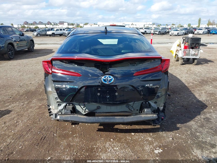 TOYOTA PRIUS PRIME - zdjęcie 17