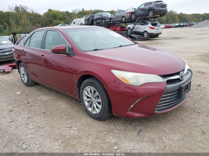 TOYOTA CAMRY - zdjęcie 1