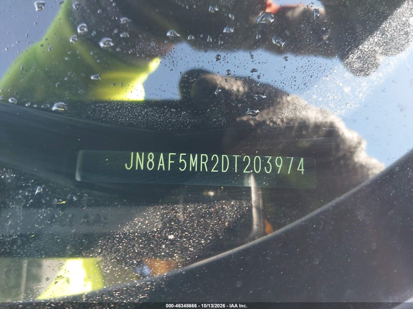 2013 NISSAN JUKE S · Фото 9