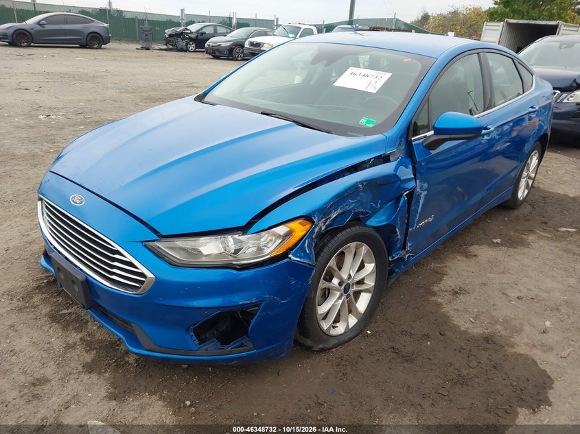 Vin: 3fa6p0lu4kr111096, lot: 46848998, ford fusion hybrid se 20192