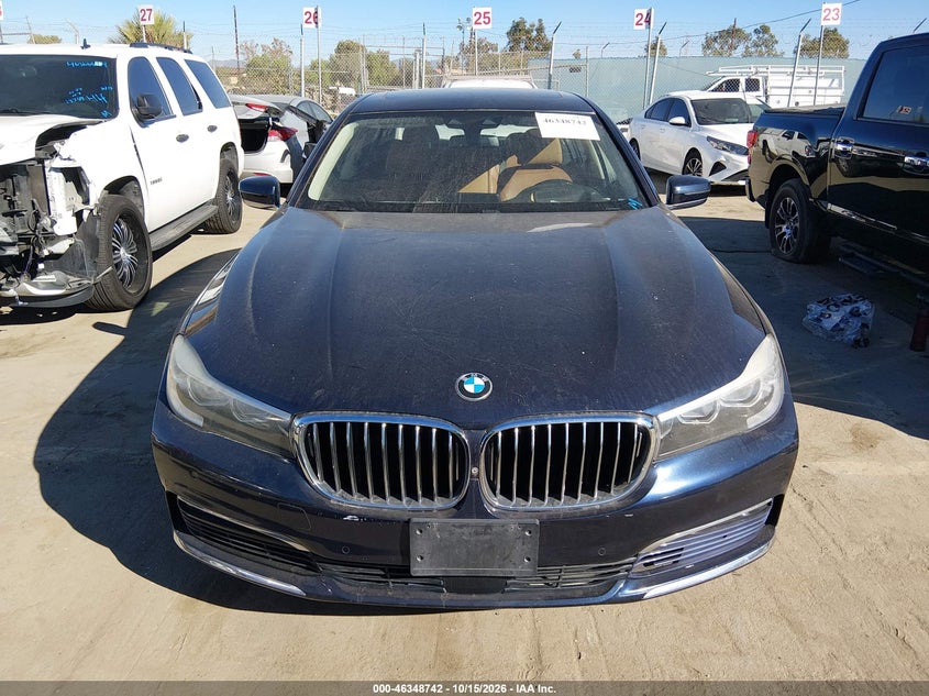 BMW 740E - zdjęcie 12