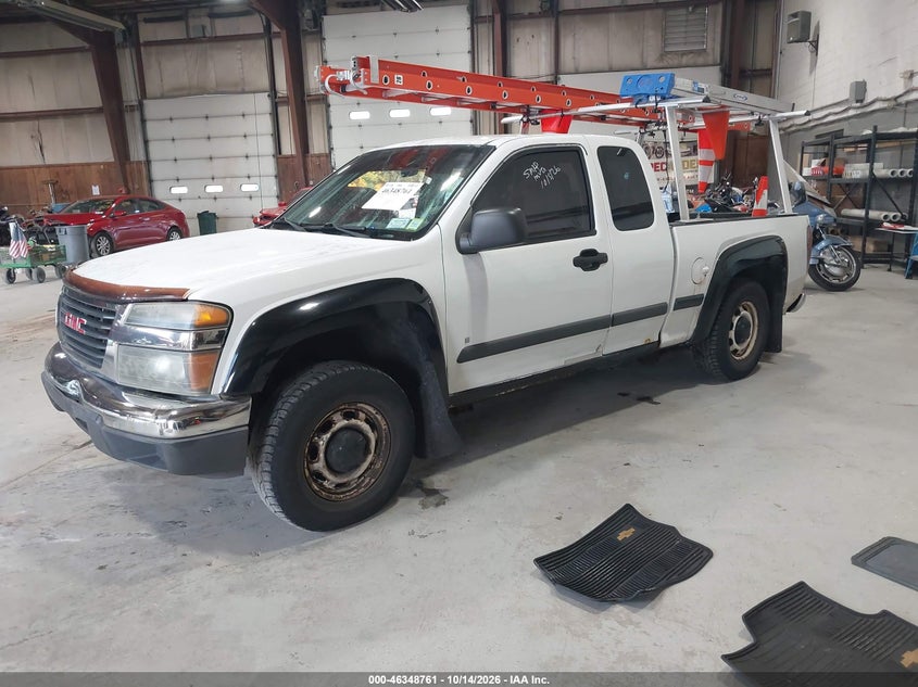 2006 GMC Canyon Work Truck, Rear, IAAI, VIN 1GTDT198668319811 — photo 2