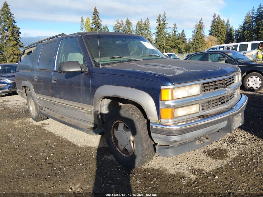 1999 Chevrolet Suburban 1500 LT