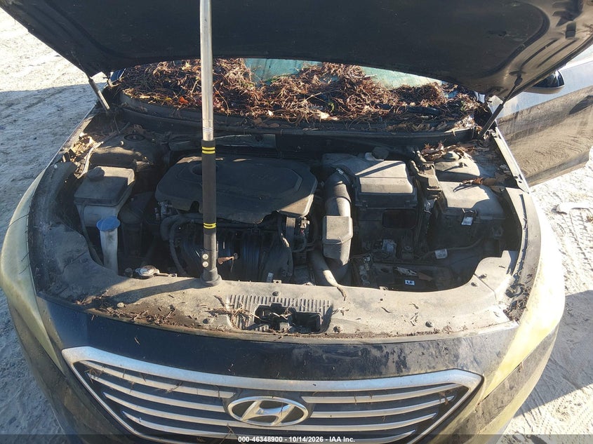 2015 HYUNDAI SONATA SE · Фото 10
