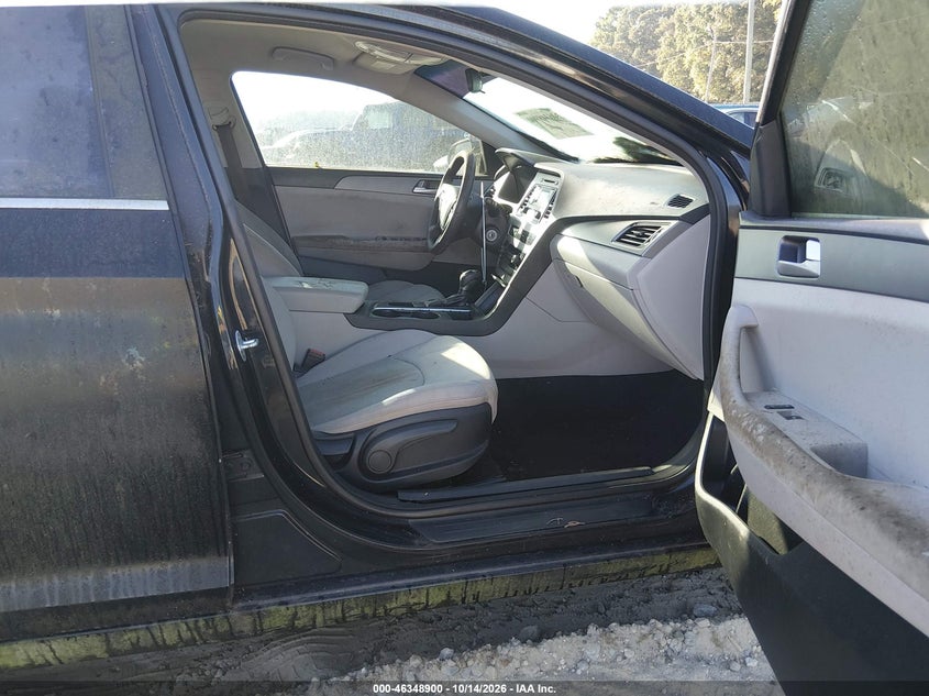 2015 HYUNDAI SONATA SE · Фото 5