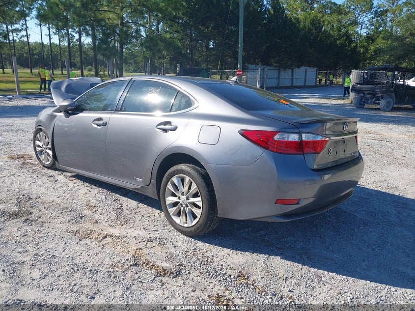 Vin: jthbw1gg4d2008384, lot: 46849317, lexus es 300h 20133