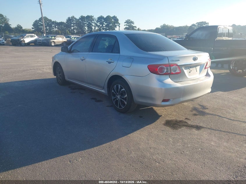 Vin: 2t1bu4ee0dc100328, lot: 46849519, toyota corolla le 20133