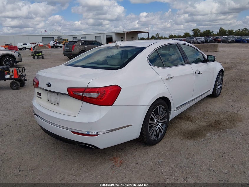 2015 KIA CADENZA PREMIUM · Photo 4