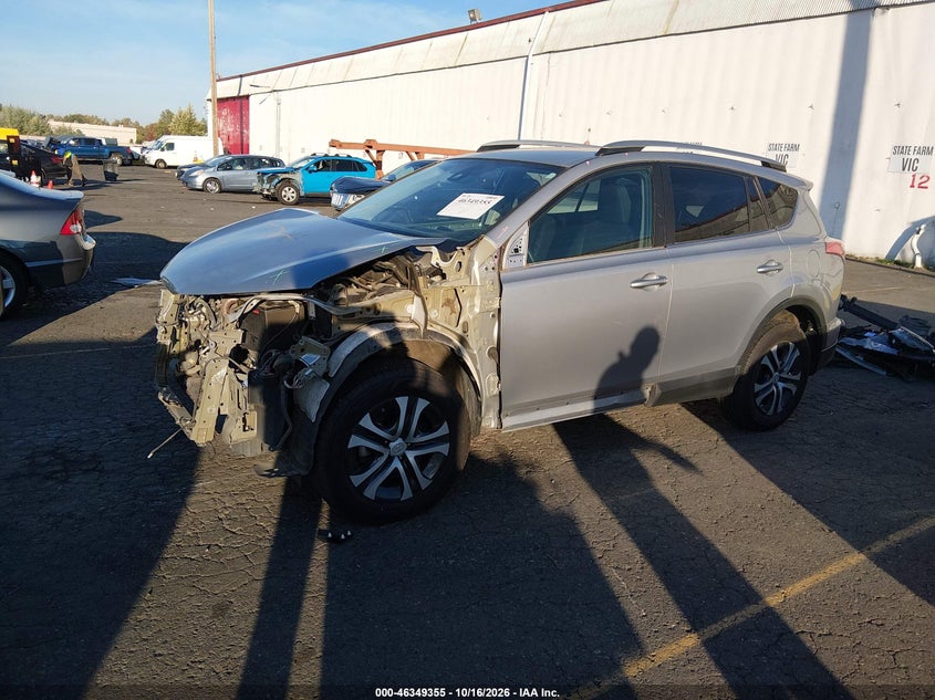 2017 Toyota Rav4 Le, Удар спереди, IAAI, VIN 2T3BFREV1HW655663 — фото 2