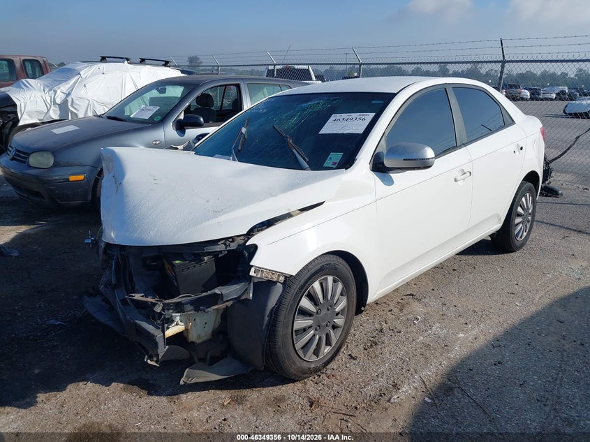 2010 Kia Forte Ex, Front End, IAAI, VIN KNAFU4A26A5099298 — photo 2