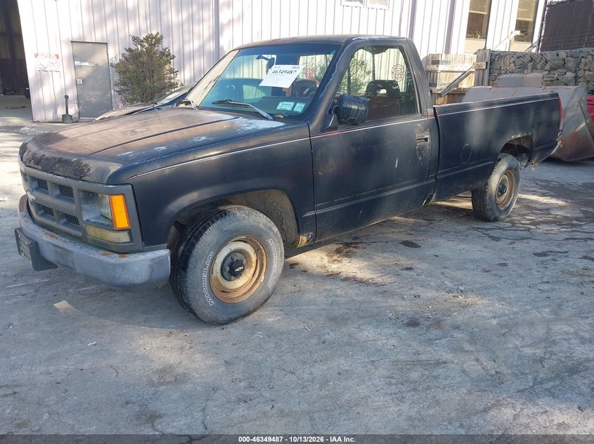 1993 Chevrolet Gmt-400 C1500, All Over, IAAI, VIN 1GCEC14Z3PE138656 — photo 2