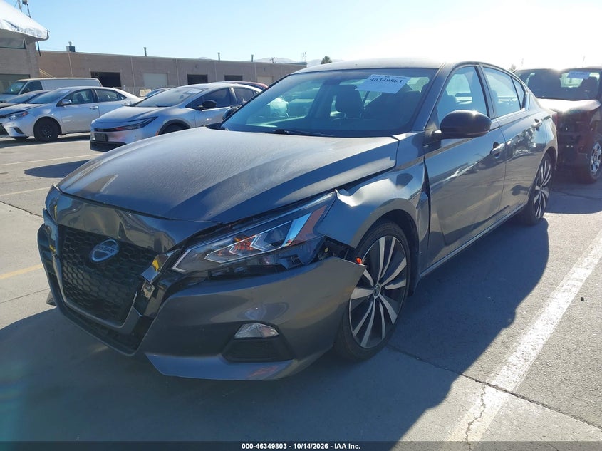 2020 Nissan Altima Sr Fwd, Front End, IAAI, VIN 1N4BL4CV3LC284652 — photo 2