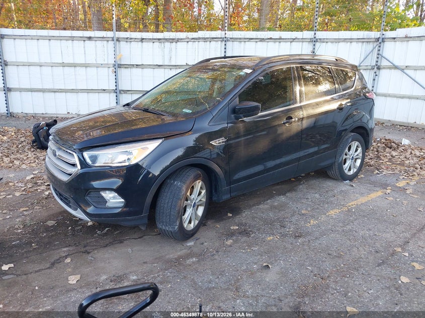 Vin: 1fmcu0gd4juc11010, lot: 46850143, ford escape se 20182