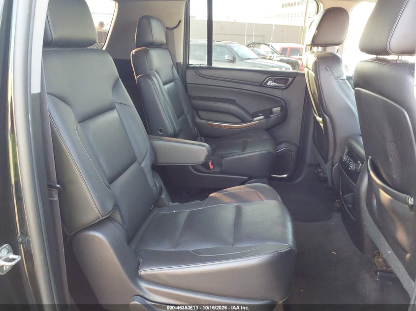 CHEVROLET SUBURBAN 1500 2015 VIN 1GNSKKKC3FR553713