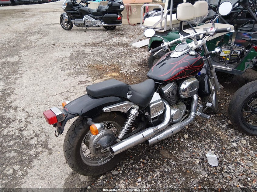 HONDA VT750 2007