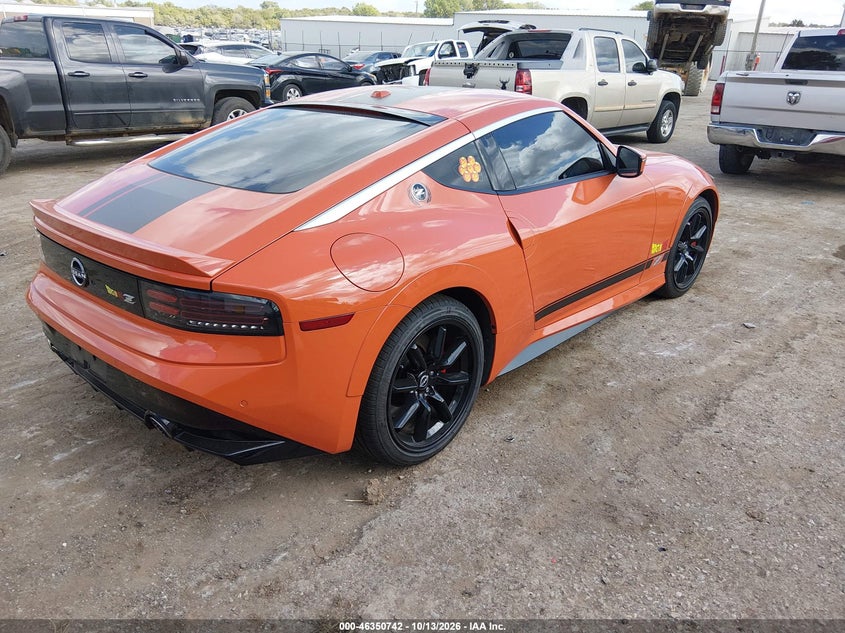 Vin: jn1bz4bh5rm365291, lot: 46851008, nissan z performance manual 20244