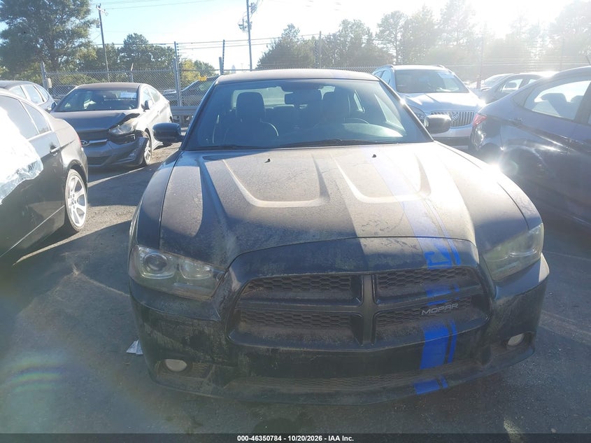 2011 DODGE CHARGER R/T · Photo 6