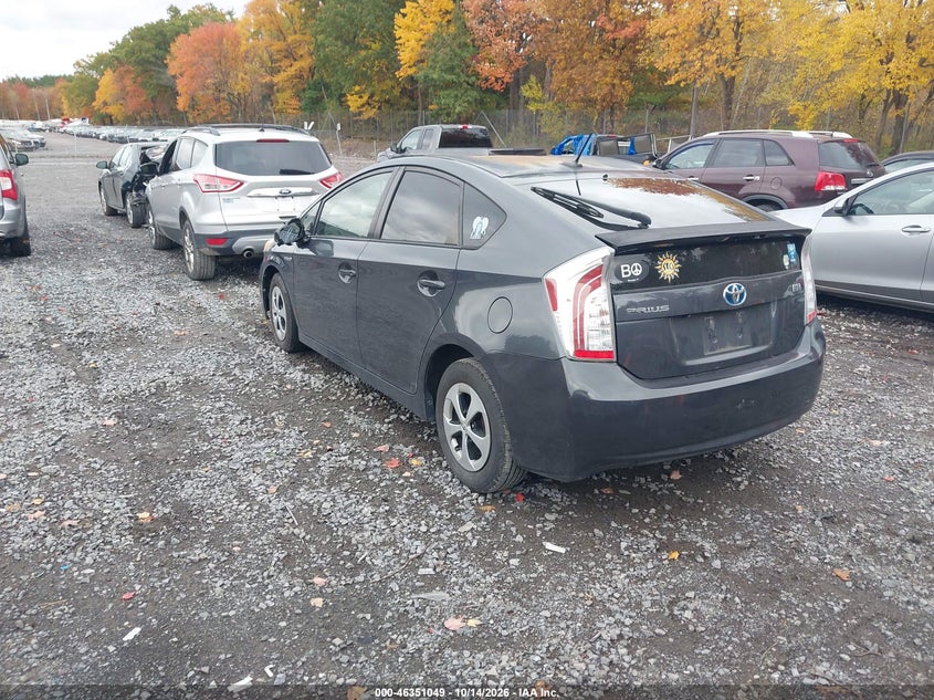 Vin: jtdkn3du5d1696847, lot: 46851315, toyota prius four 20133