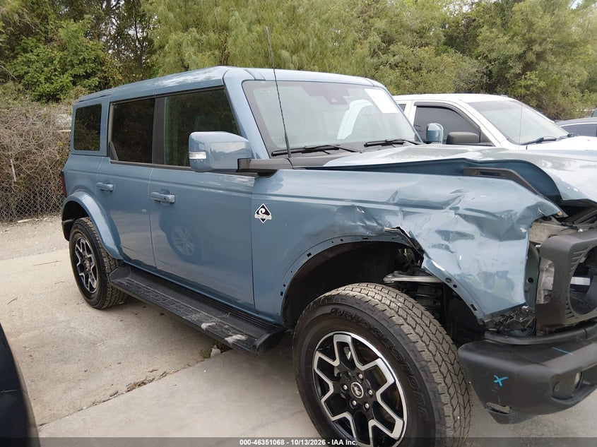 2025 FORD BRONCO OUTER BANKS · Photo 13