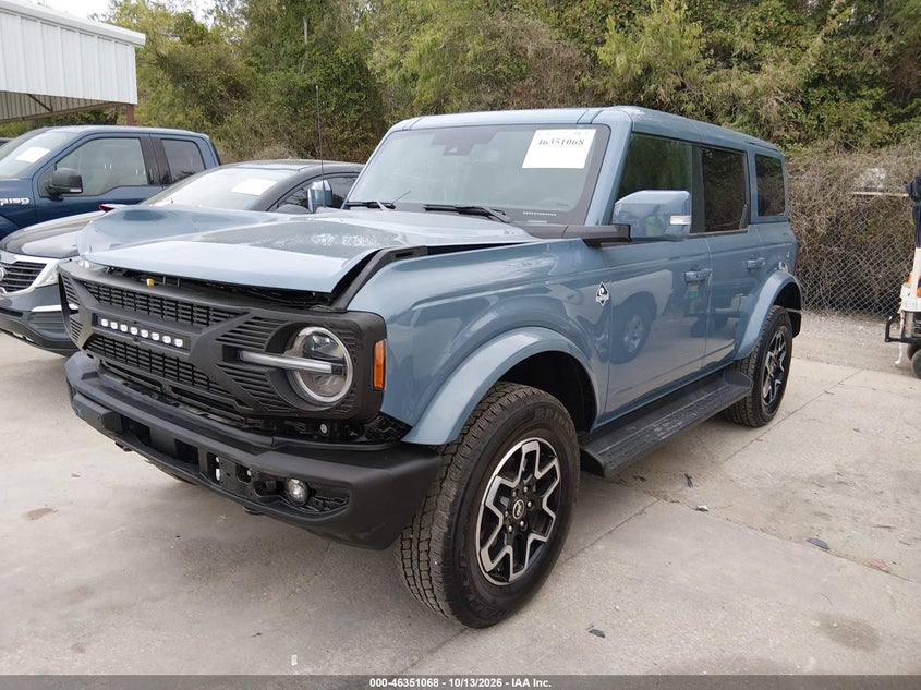 2025 FORD BRONCO OUTER BANKS · Photo 2