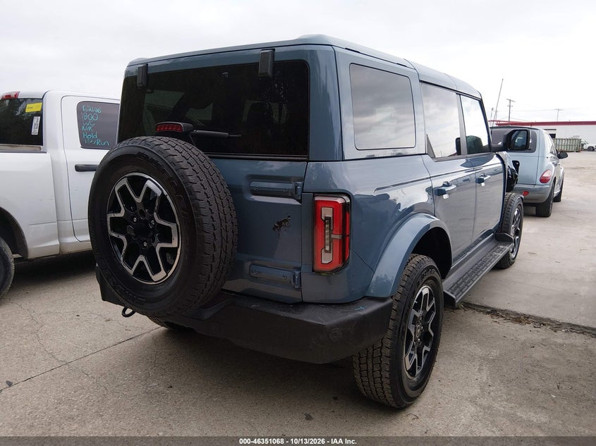 2025 FORD BRONCO OUTER BANKS · Photo 4
