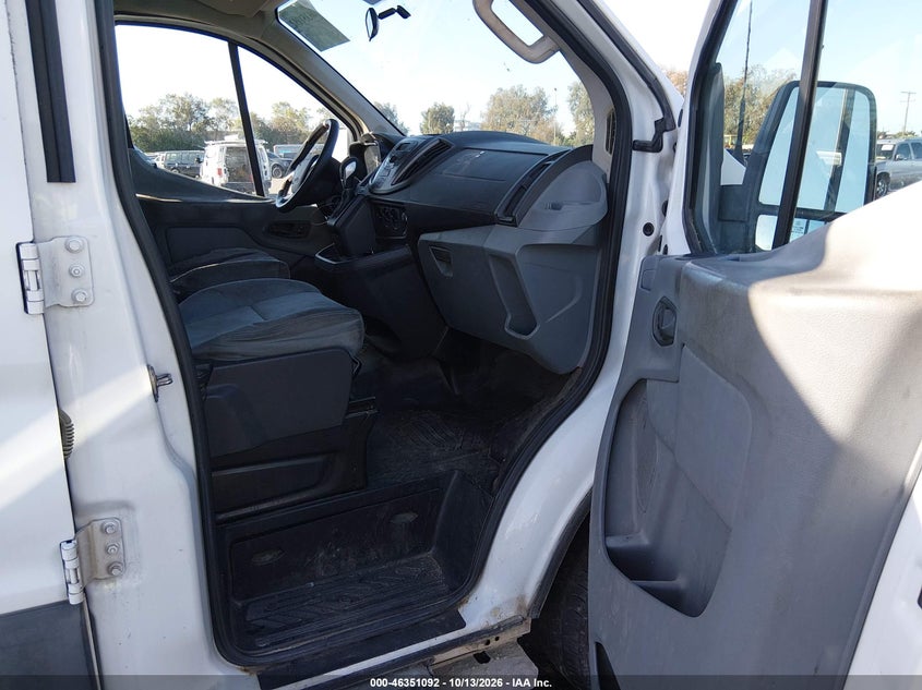 2015 FORD TRANSIT-250 · Фото 5
