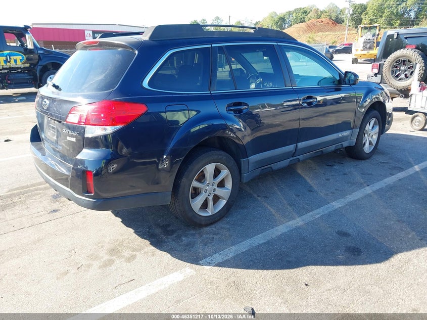 2013 SUBARU OUTBACK 2.5I PREMIUM · Photo 4