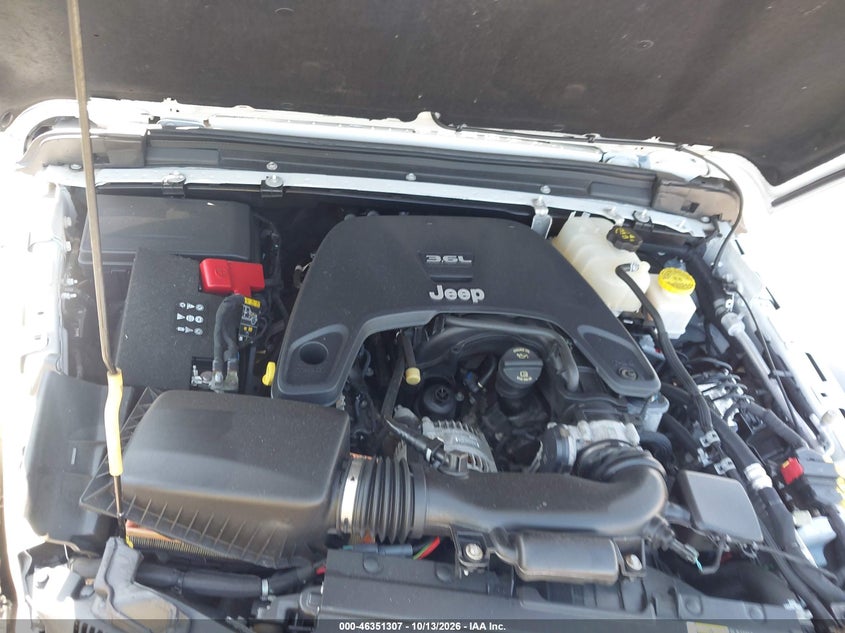 2020 JEEP GLADIATOR SPORT S 4X4 · Photo 10