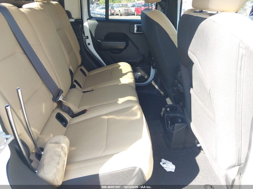 2020 JEEP GLADIATOR SPORT S 4X4 · Photo 8