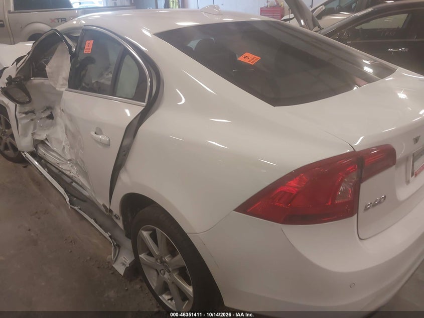 Vin: yv1612tkxg2391554, lot: 46851677, volvo s60 t5 premier 20163