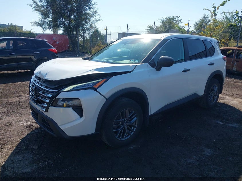 2024 Nissan Rogue S Intelligent Awd, Front End, IAAI, VIN 5N1BT3AB6RC721206 — photo 2