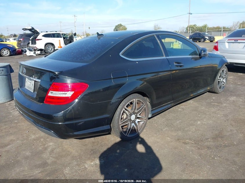 Vin: wddgj4hb5df977281, lot: 46851782, mercedes-benz c 250 20134
