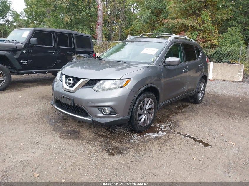 2016 Nissan Rogue Sl, Right Front, IAAI, VIN 5N1AT2MV9GC823852 — photo 2