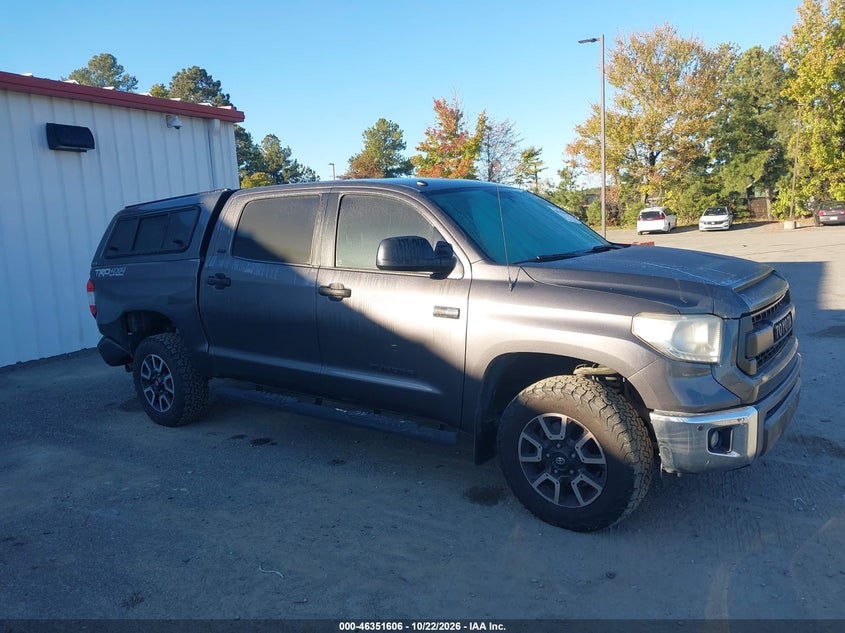 TOYOTA TUNDRA - zdjęcie 13