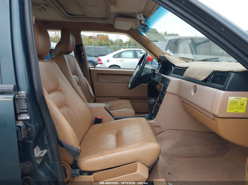 VOLVO 940 1994 VIN YV1JW8700R1096382