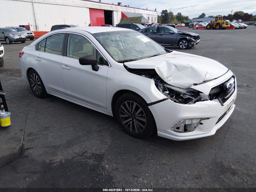 Vin: 4s3bnab61k3010989, lot: 46852129, subaru legacy 2.5i 20191
