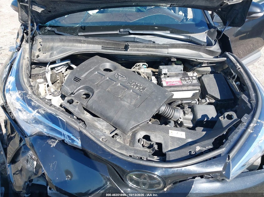 TOYOTA C-HR - zdjęcie 10