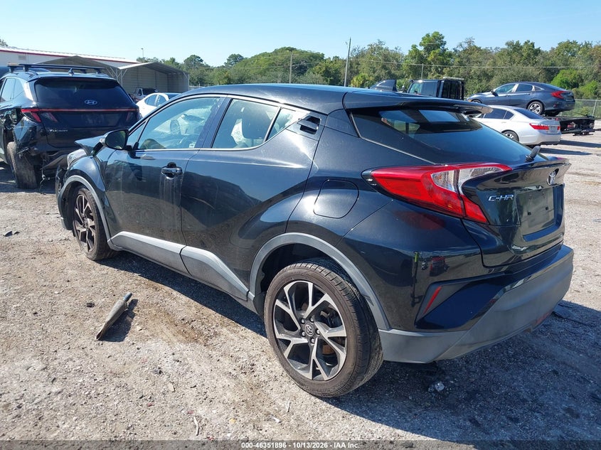 TOYOTA C-HR - zdjęcie 3