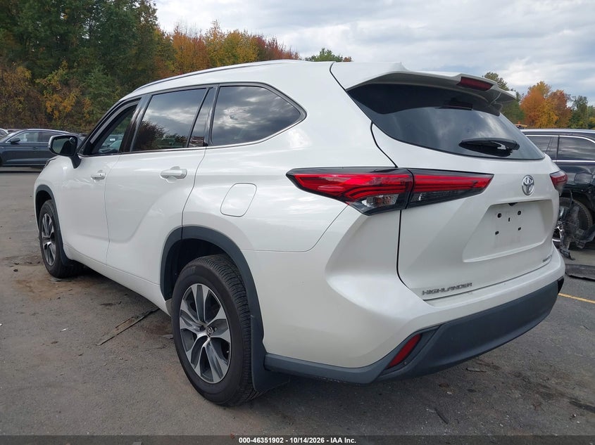 TOYOTA HIGHLANDER - zdjęcie 3