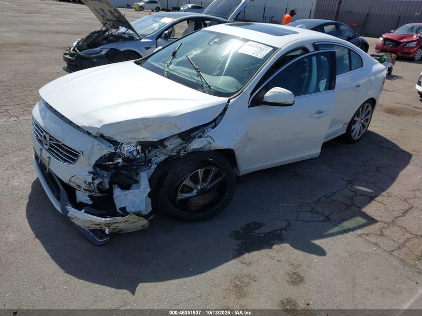Vin: lyv402hk9jb171076, lot: 46852203, volvo s60 inscription t5 20182