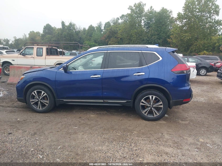 2017 NISSAN ROGUE SL · Photo 14