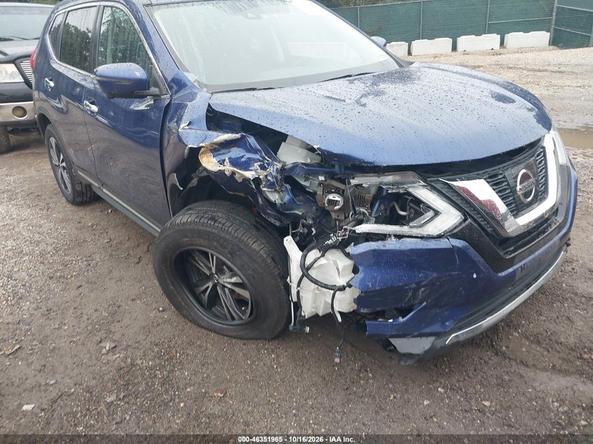 2017 NISSAN ROGUE SL · Photo 6