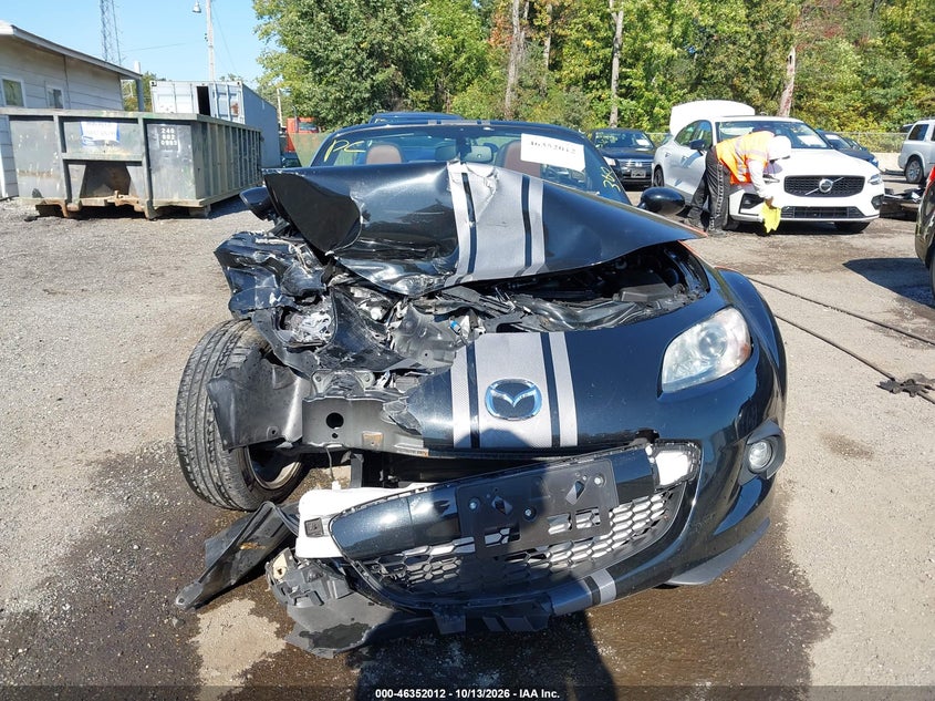 2015 MAZDA MX-5 MIATA GRAND TOURING · Фото 12