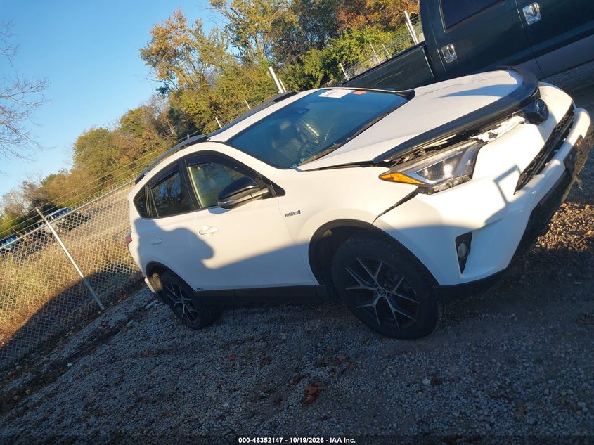 TOYOTA RAV4 HYBRID - zdjęcie 14