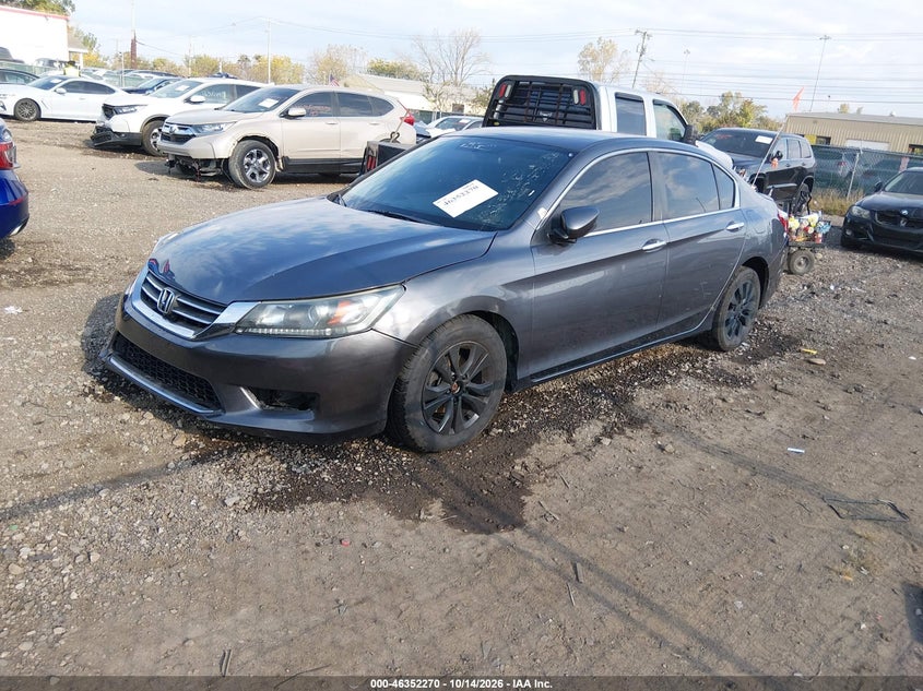2013 Honda Accord Lx, Right Front, IAAI, VIN 1HGCR2F33DA257347 — photo 2