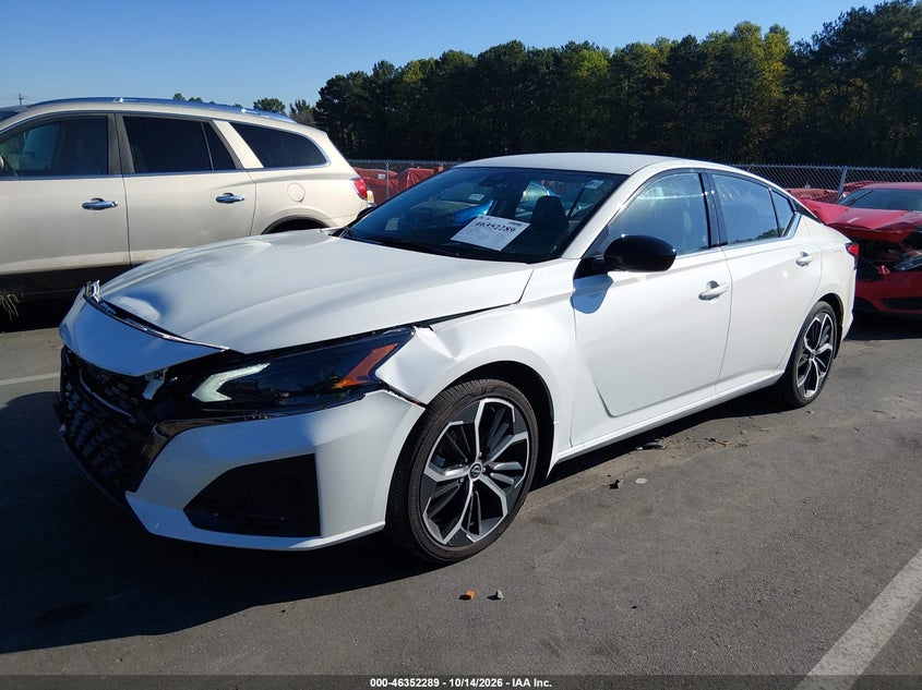Vin: 1n4bl4cv0sn405169, lot: 46852555, nissan altima sr fwd 20252